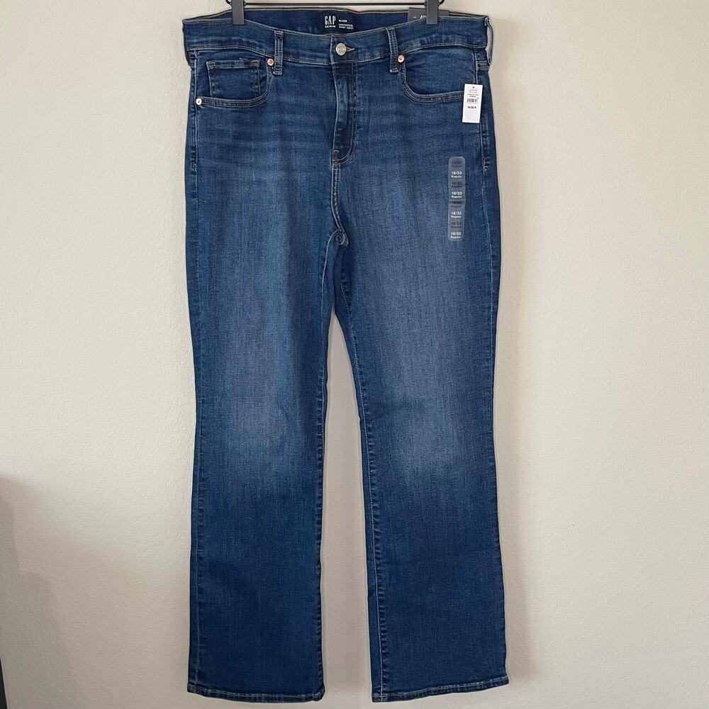 New Gap Mid Rise Universal Baby Boot Jeans Medium Wash - Size 16/33R - Picture 4 of 8